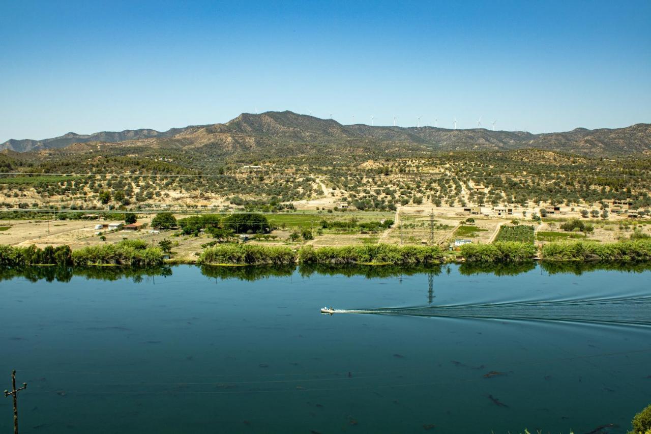Casa Rural Griso Riba-roja d'Ebre Eksteriør bilde