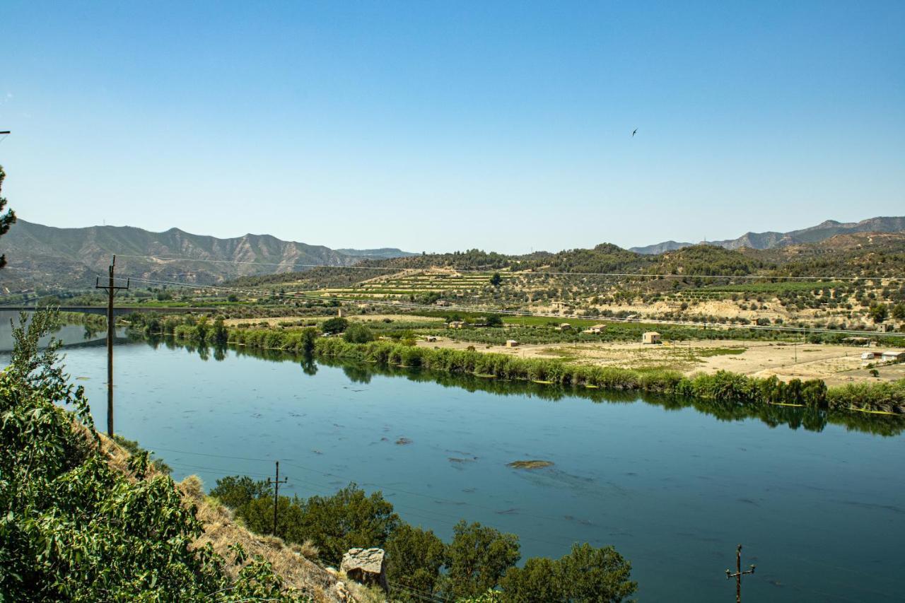 Casa Rural Griso Riba-roja d'Ebre Eksteriør bilde