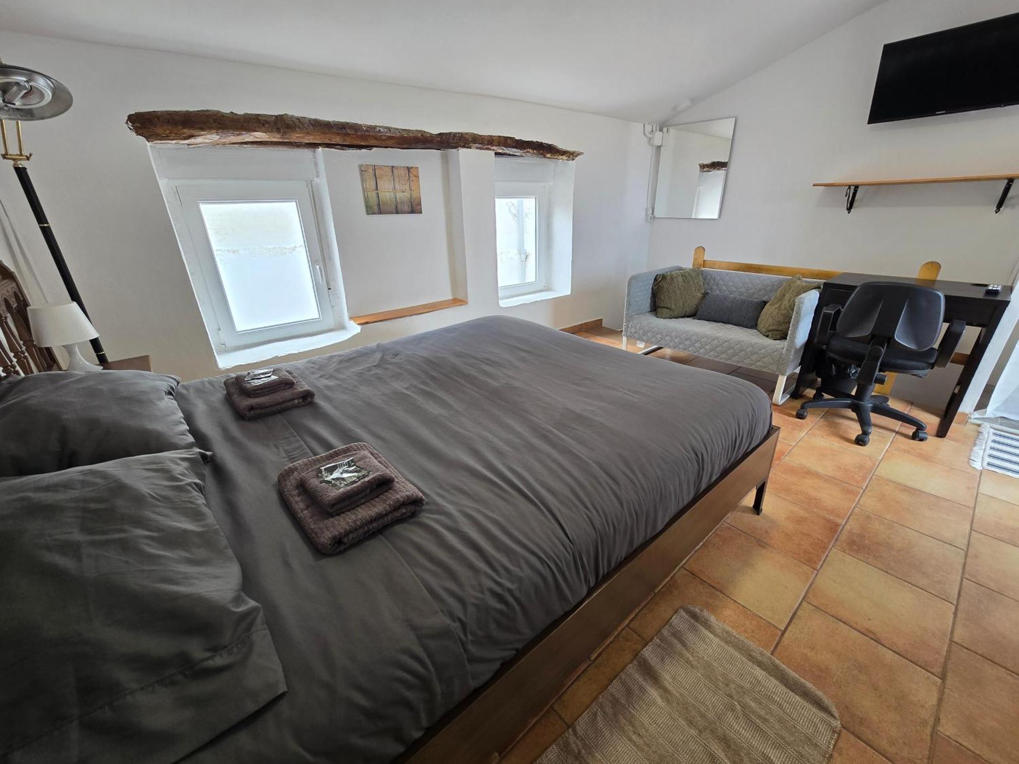 Casa Rural Griso Riba-roja d'Ebre Eksteriør bilde